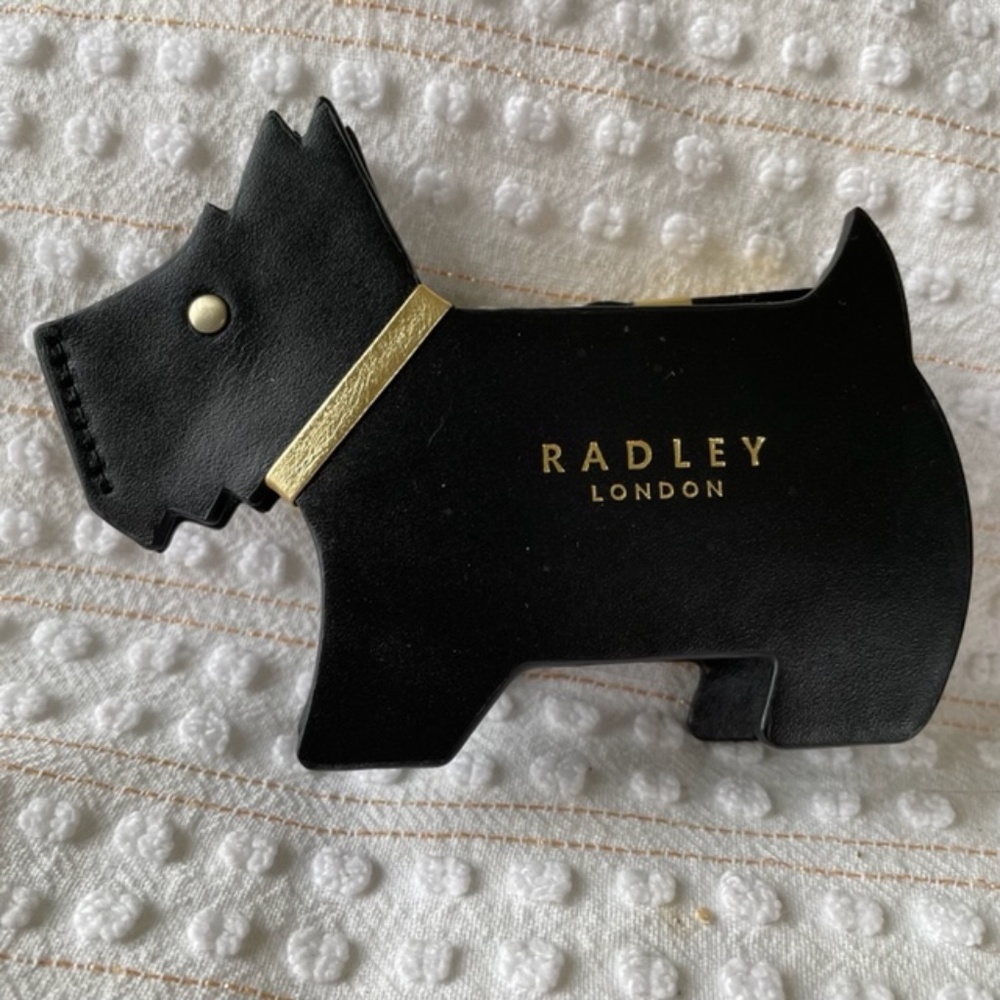 Radley London  Luxury Leather Coin Purse new w/o tags. Cute w/ Smiles